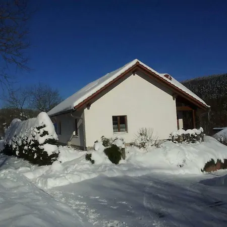 Am Loeffelberghuettchen * Gießübel